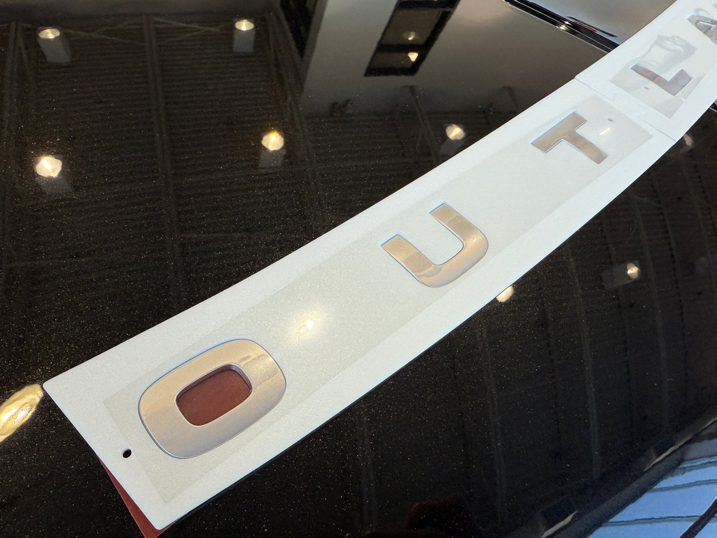 2025 Outlander (gas) Hood Emblem - Satin