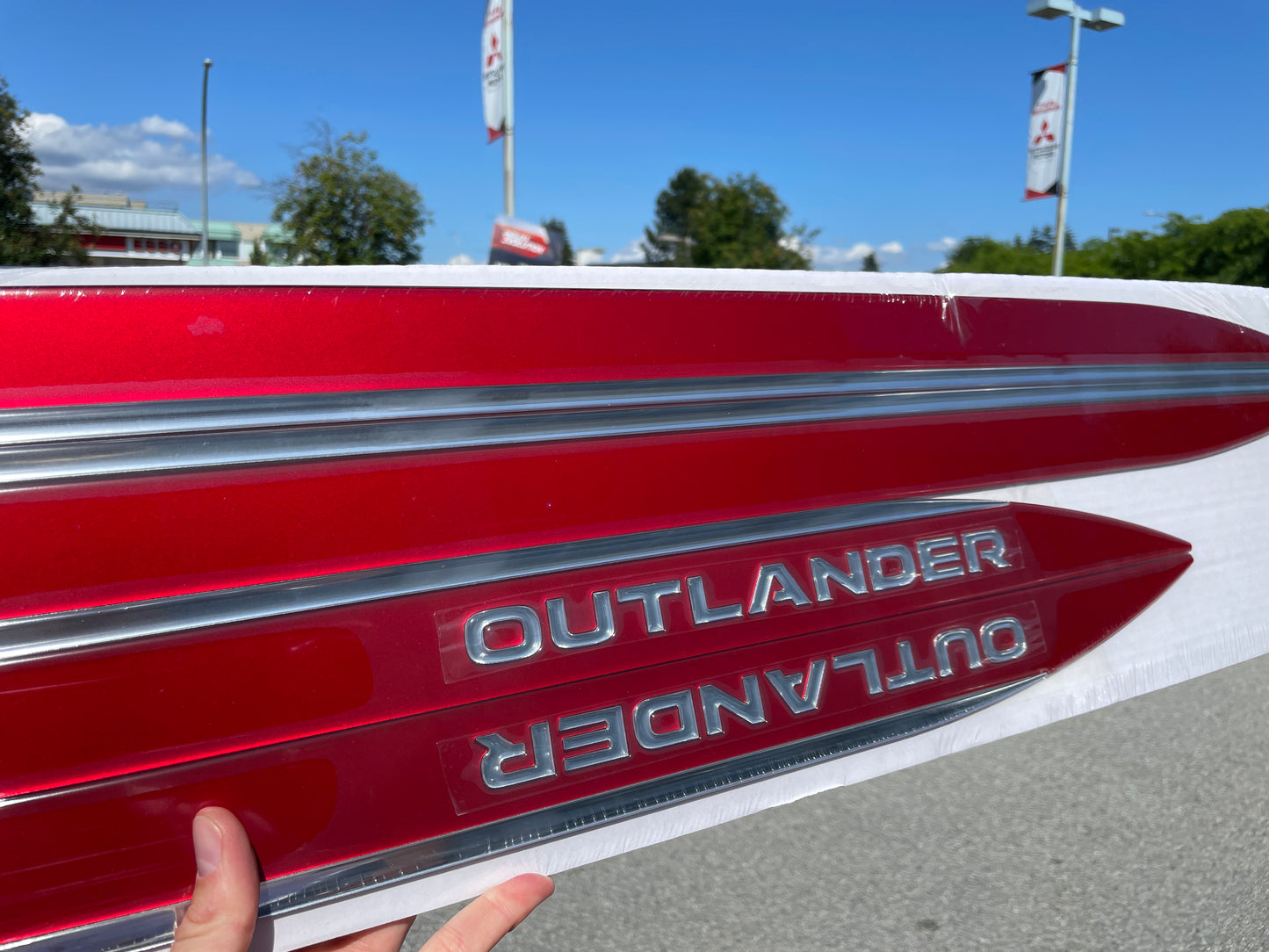 2022-25 Outlander Side Moldings - Red Diamond (will fit 23-25 PHEV)