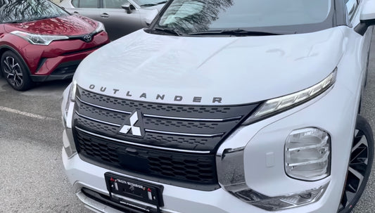 2022-24 Outlander Hood Emblem - Black (will fit 23-25 PHEV)