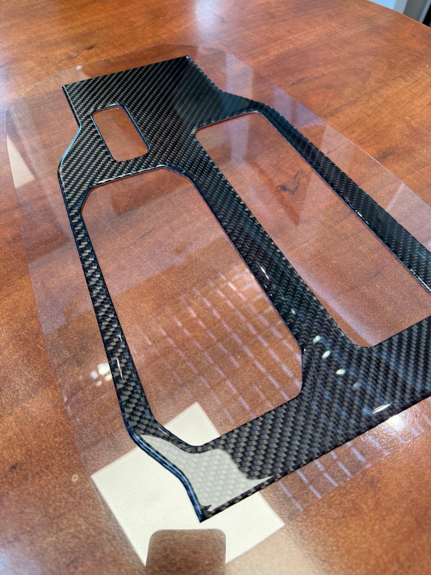 Outlander 2025 (gas, facelited) - Around the Shifter Carbon Fiber