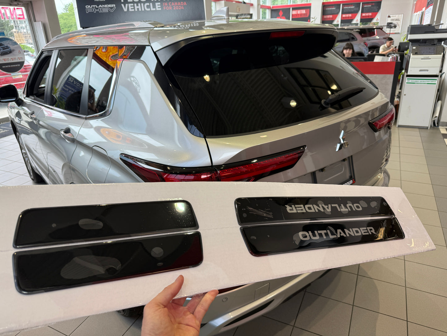 Outlander & PHEV door sills (scuff plates) - black
